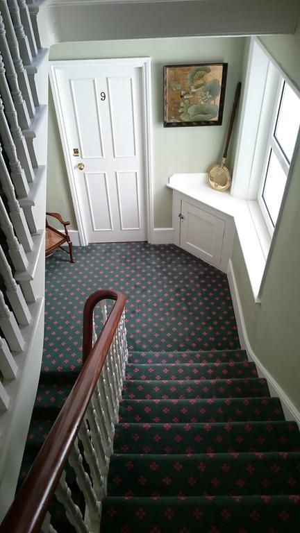 17 Wilmington Square Bed & Breakfast Eastbourne Exterior photo